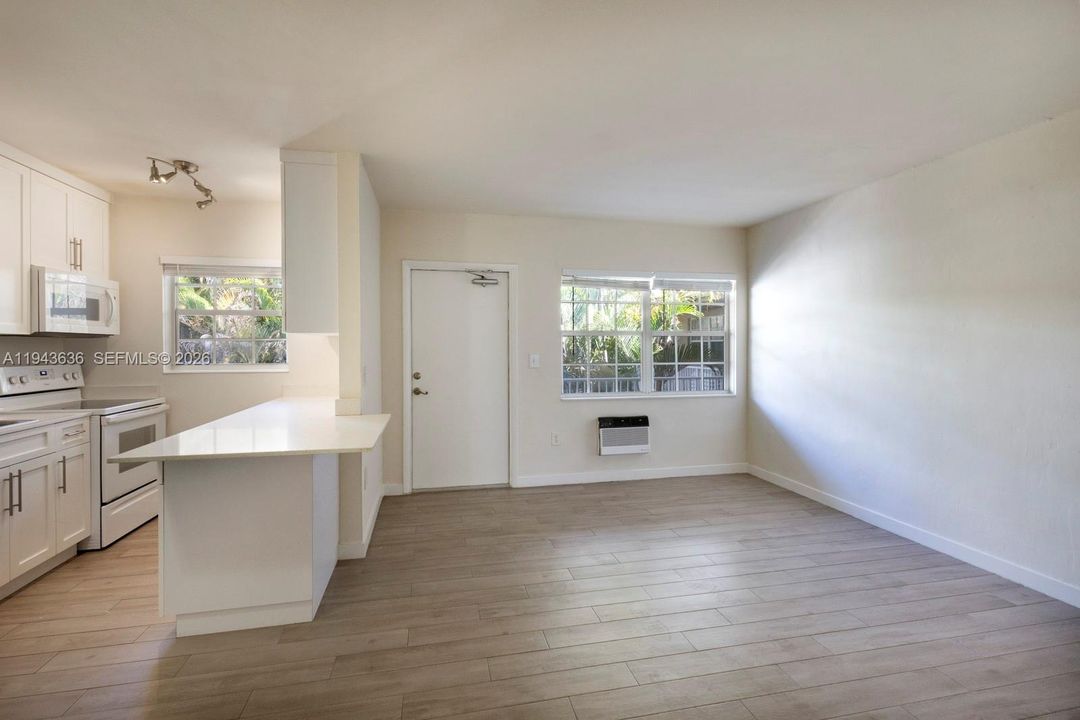 En Venta: $259,000 (1 camas, 1 baños, 565 Pies cuadrados)