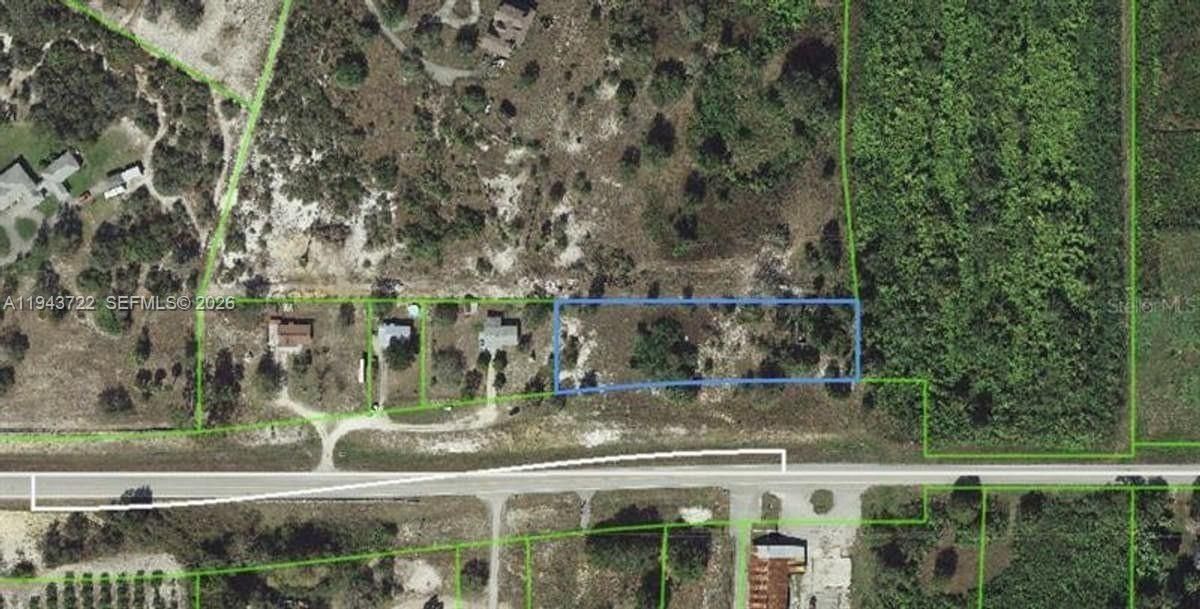 На продажу: $120,000 (1.13 acres)