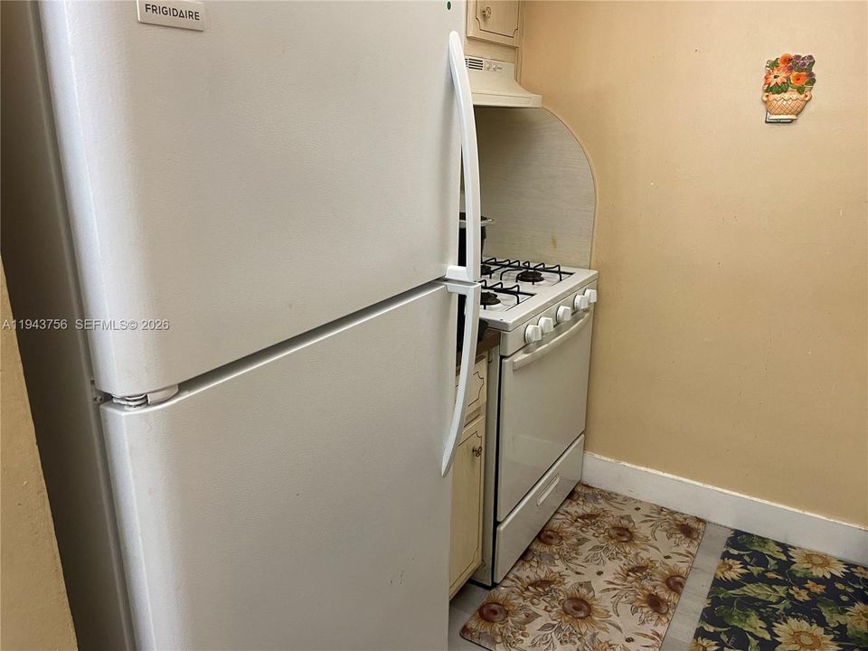 Recientemente alquilado: $1,250 (1 camas, 1 baños, 580 Pies cuadrados)