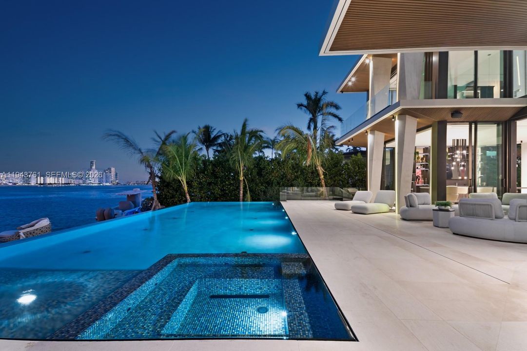 For Sale: $41,500,000 (6 beds, 6 baths, 8393 Square Feet)