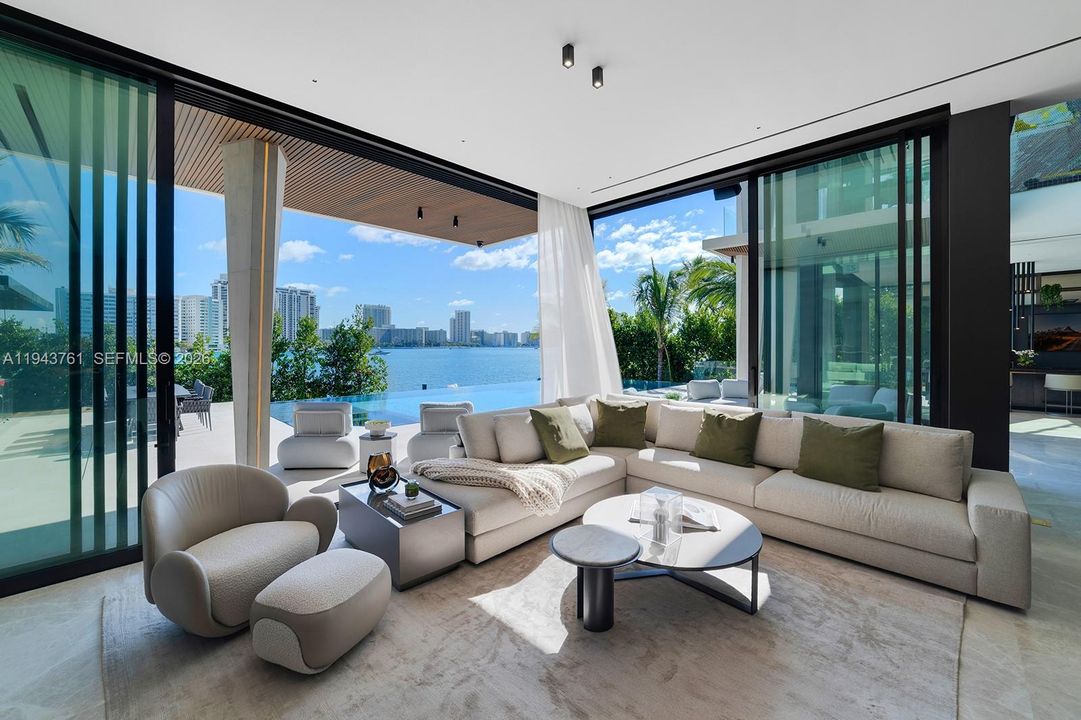 For Sale: $41,500,000 (6 beds, 6 baths, 8393 Square Feet)