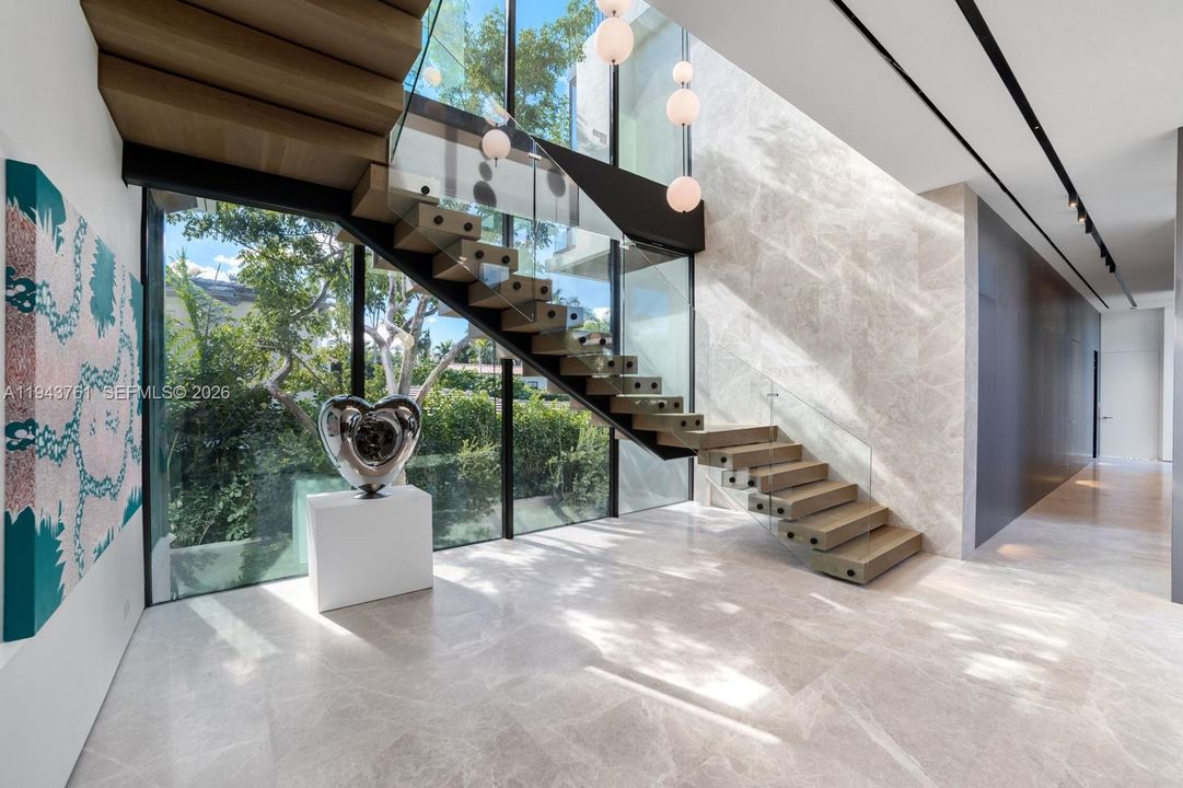 For Sale: $41,500,000 (6 beds, 6 baths, 8393 Square Feet)