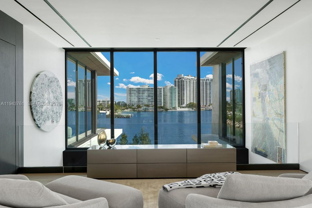 For Sale: $41,500,000 (6 beds, 6 baths, 8393 Square Feet)