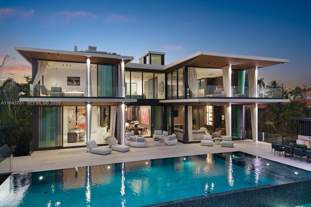 For Sale: $41,500,000 (6 beds, 6 baths, 8393 Square Feet)