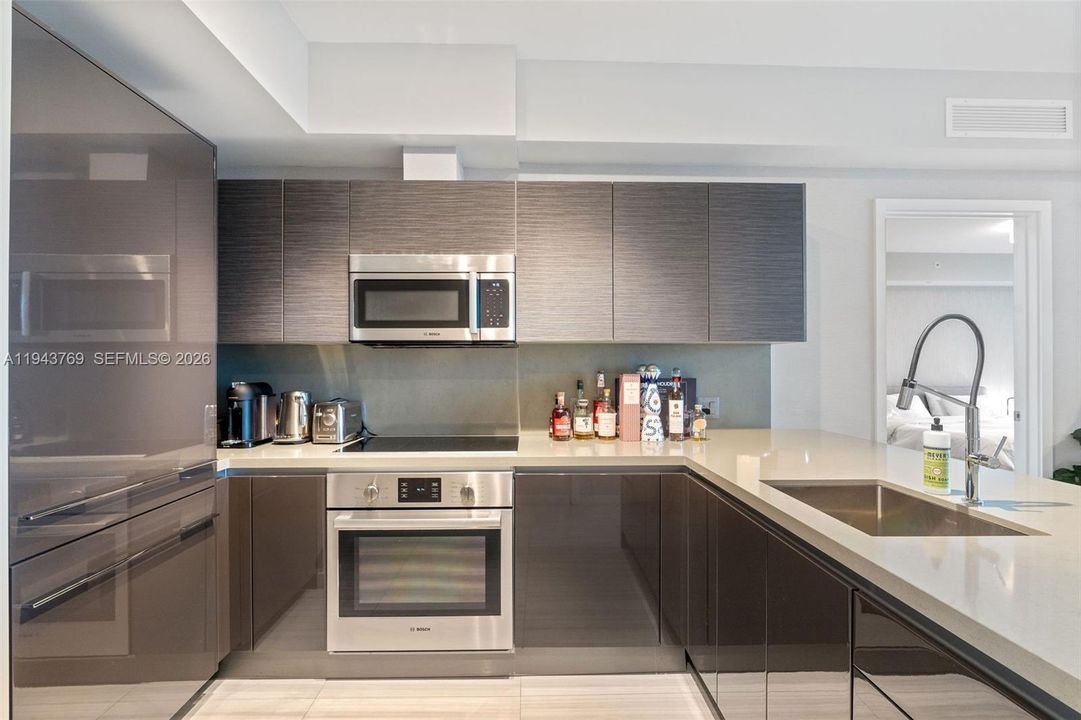 En Venta: $634,000 (1 camas, 1 baños, 830 Pies cuadrados)