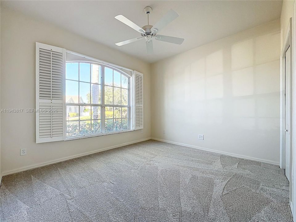 Recently Rented: $3,995 (3 beds, 2 baths, 1825 Square Feet)