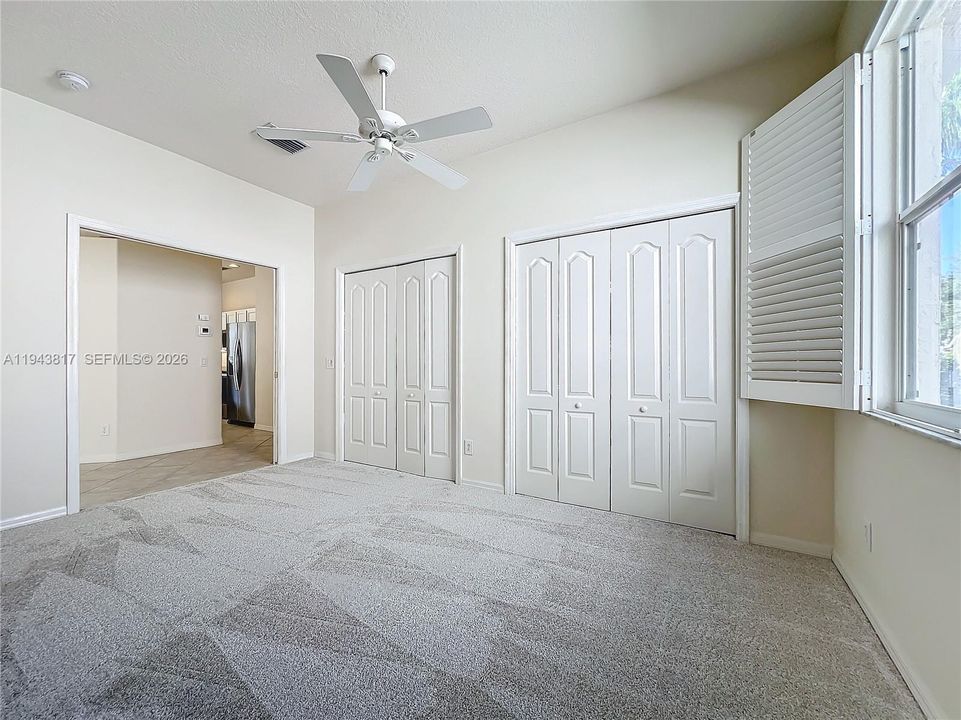 Recently Rented: $3,995 (3 beds, 2 baths, 1825 Square Feet)