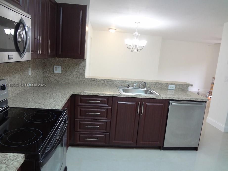 En Venta: $220,000 (1 camas, 1 baños, 806 Pies cuadrados)