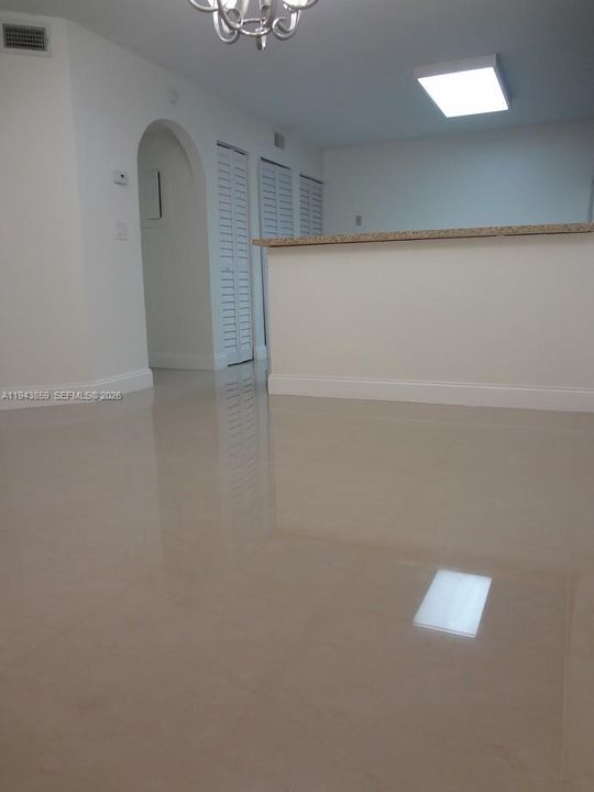 En Venta: $220,000 (1 camas, 1 baños, 806 Pies cuadrados)