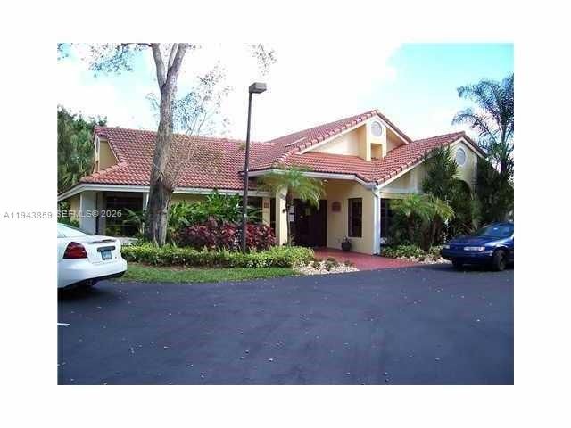 En Venta: $220,000 (1 camas, 1 baños, 806 Pies cuadrados)