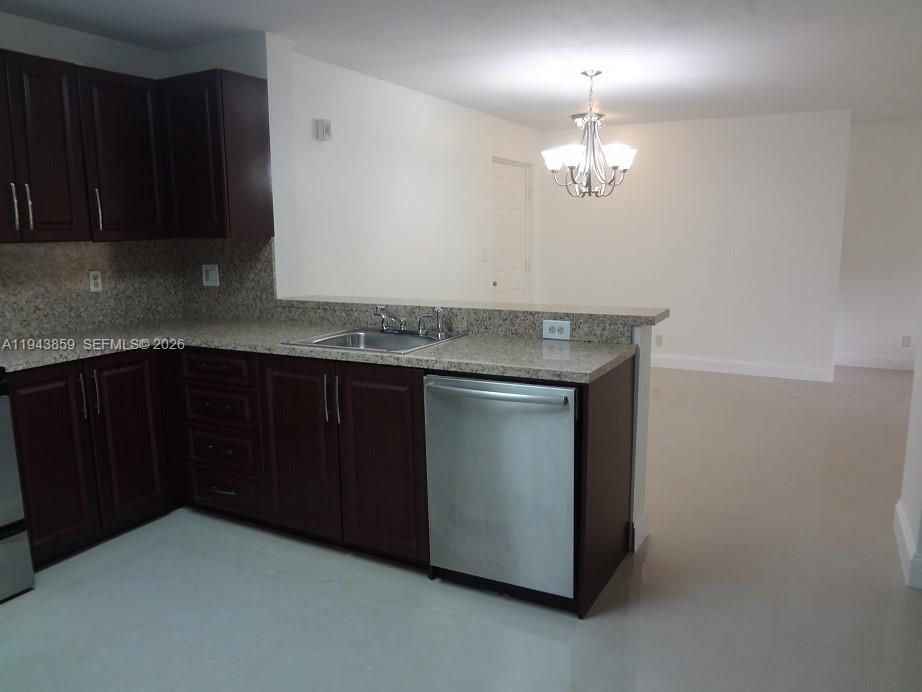 En Venta: $220,000 (1 camas, 1 baños, 806 Pies cuadrados)