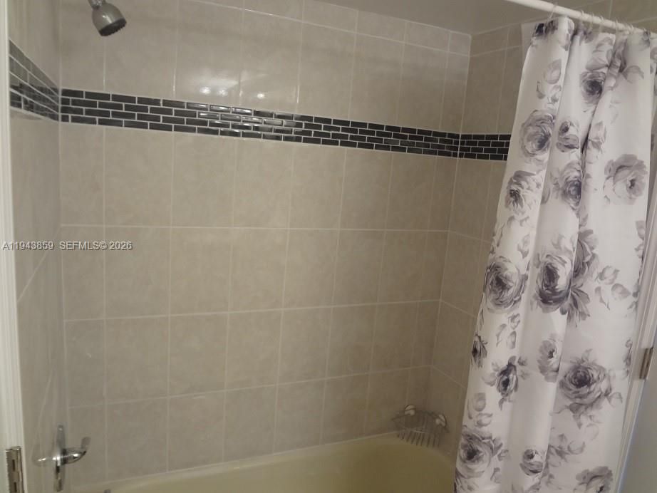 En Venta: $220,000 (1 camas, 1 baños, 806 Pies cuadrados)