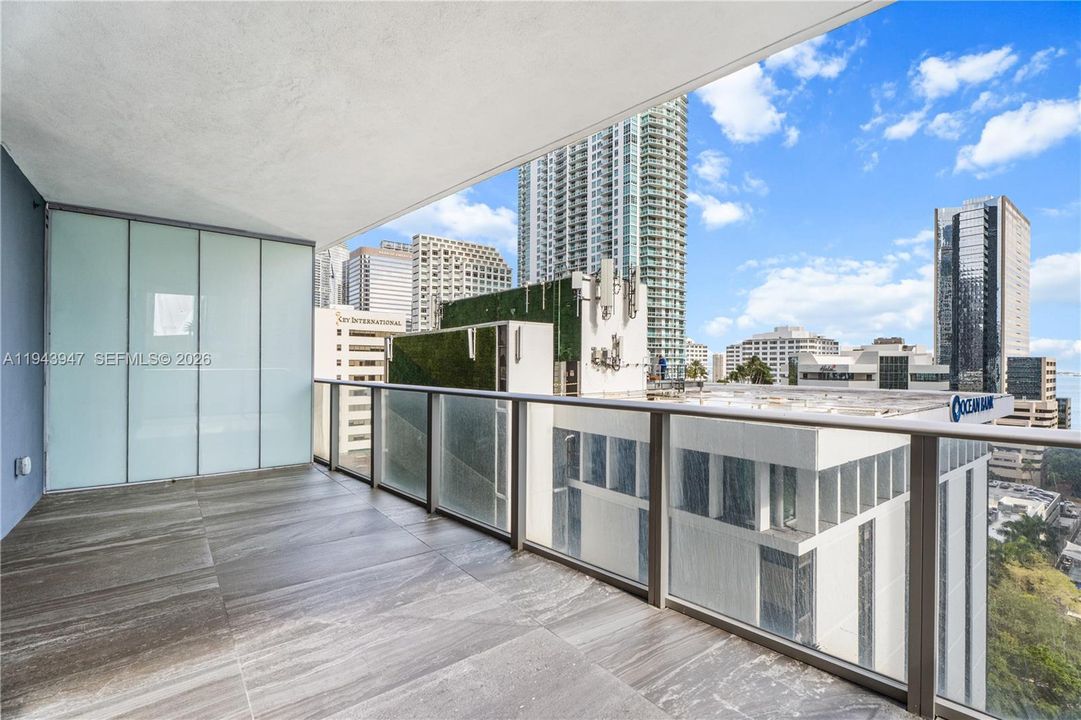 For Sale: $1,325,000 (3 beds, 3 baths, 1778 Square Feet)