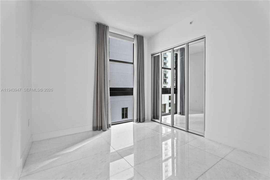 For Sale: $1,325,000 (3 beds, 3 baths, 1778 Square Feet)