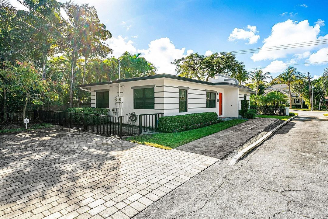 003-215NorthSwintonAvenue-DelrayBeach-FL