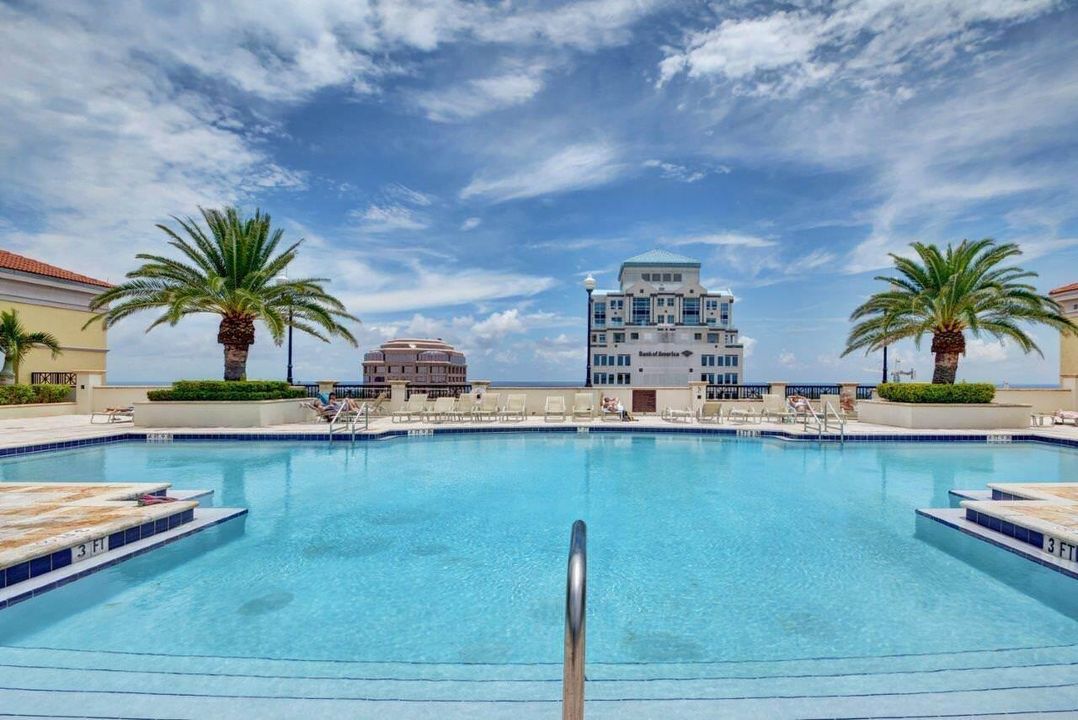 82-web-or-mls-801 S Olive (9)