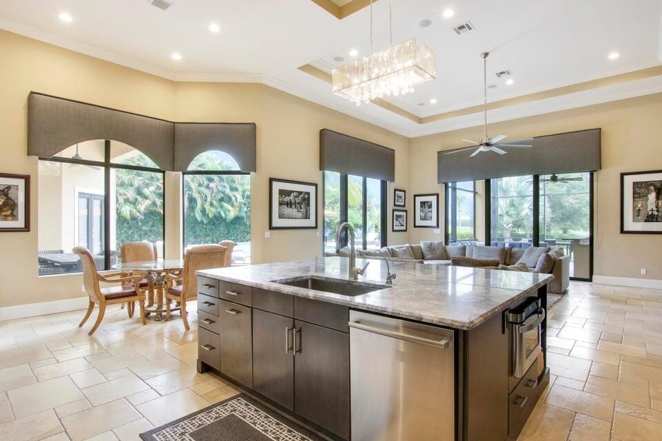 Kitchen 18337