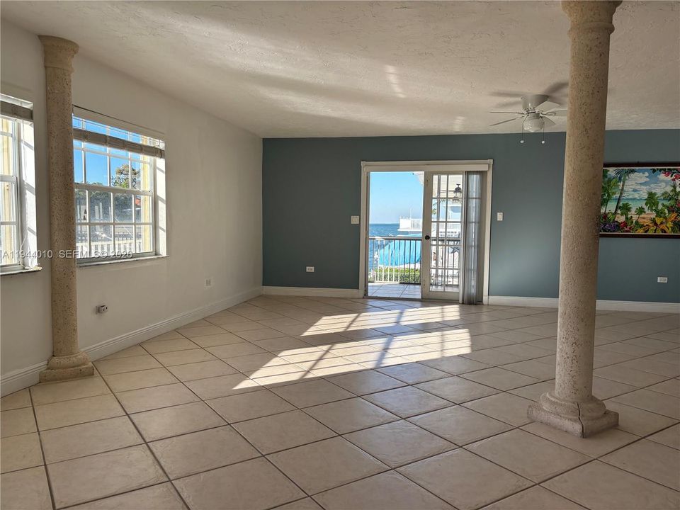 Open floorplan upstairs