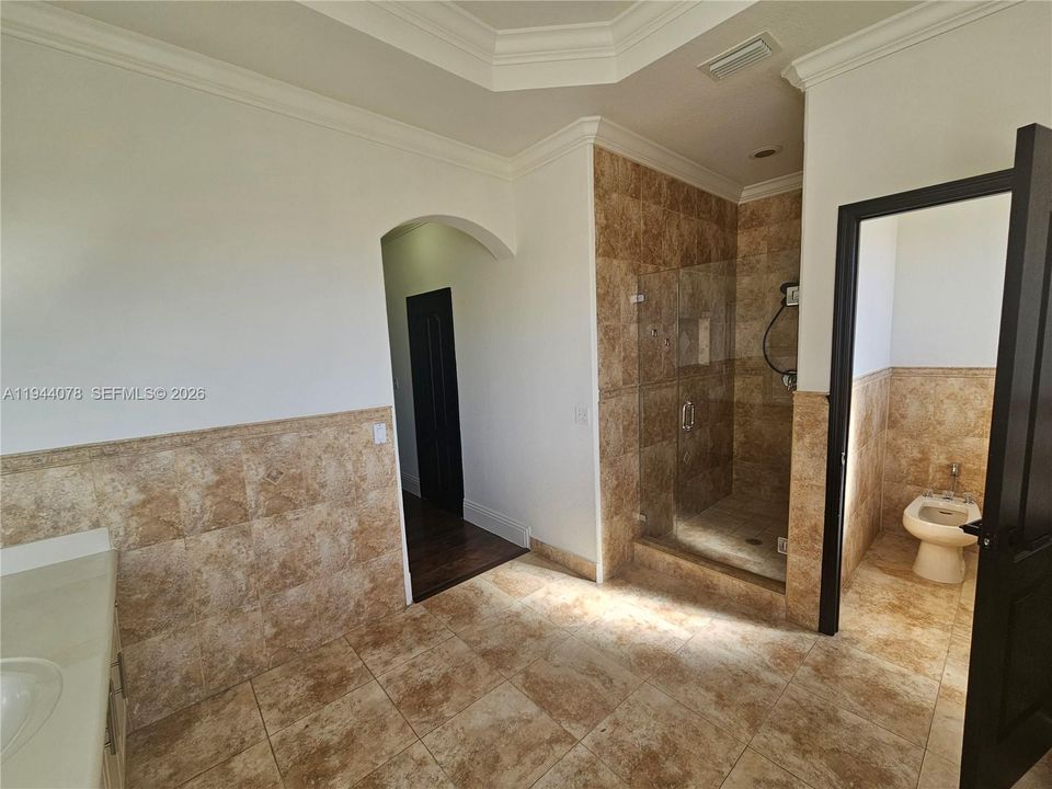 Недавно арендовано: $5,000 (5 спален, 3 ванн, 2946 Квадратных фут)