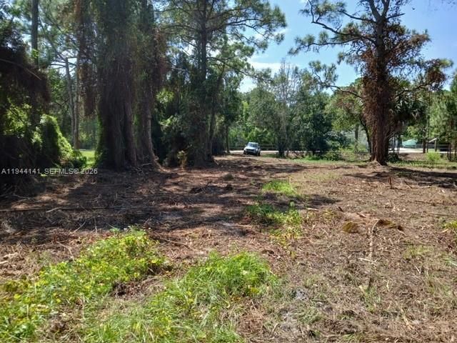 En Venta: $200,000 (1.00 acres)