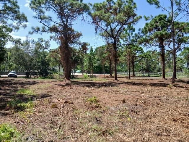 En Venta: $200,000 (1.00 acres)