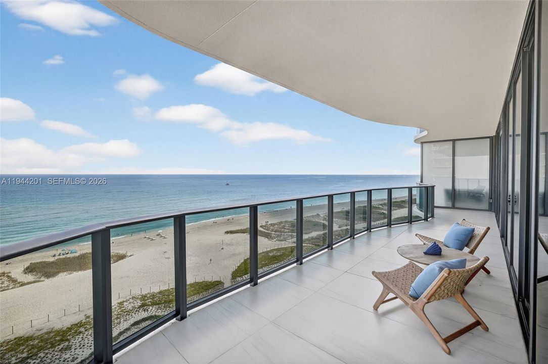 En Venta: $3,399,000 (4 camas, 3 baños, 2590 Pies cuadrados)