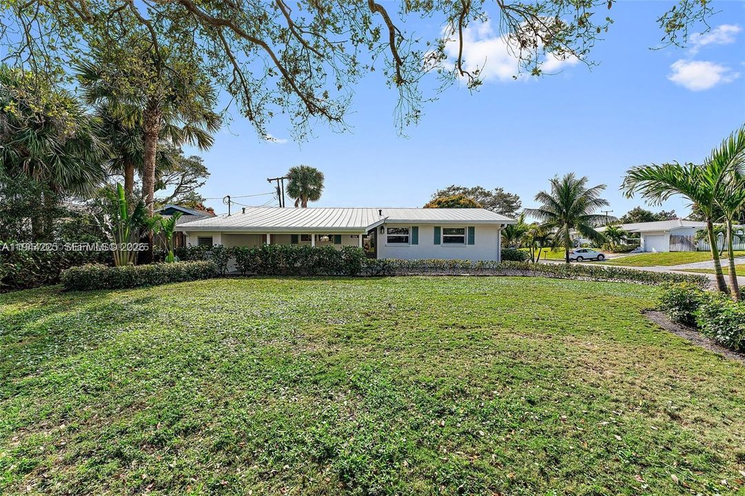 For Rent: $6,500 (3 beds, 2 baths, 1225 Square Feet)