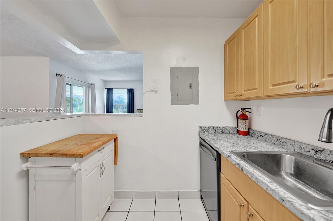 En Venta: $229,900 (2 camas, 2 baños, 1007 Pies cuadrados)