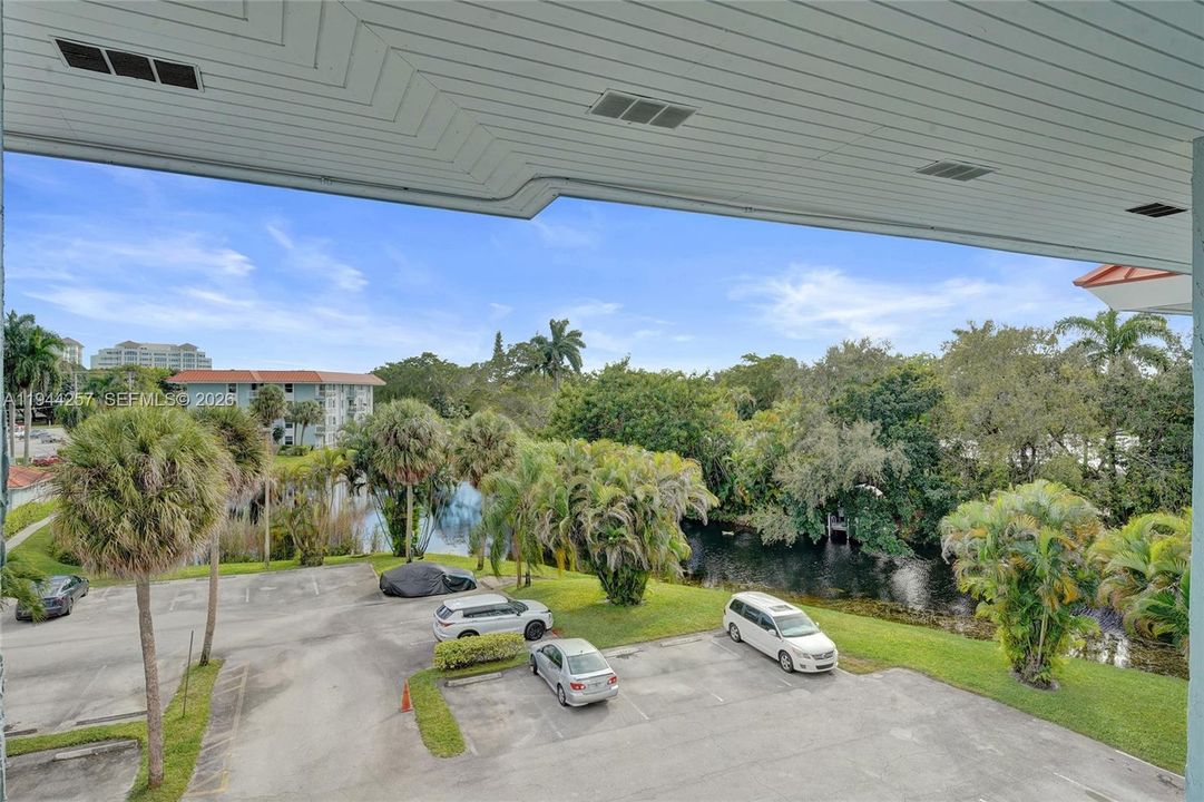 En Venta: $229,900 (2 camas, 2 baños, 1007 Pies cuadrados)