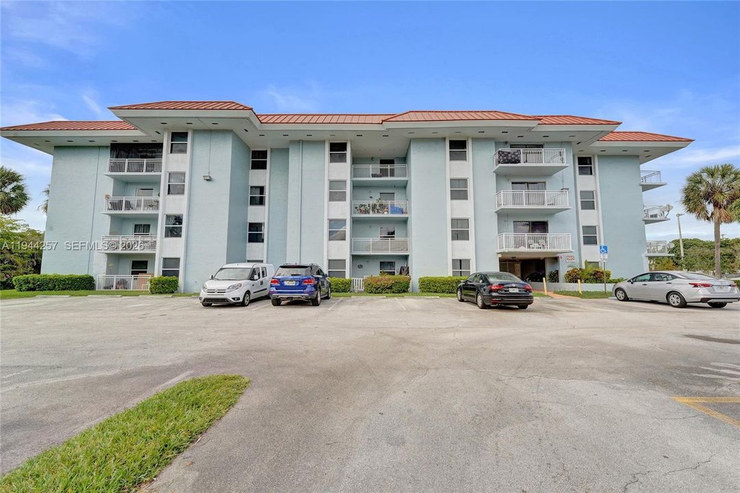 En Venta: $229,900 (2 camas, 2 baños, 1007 Pies cuadrados)