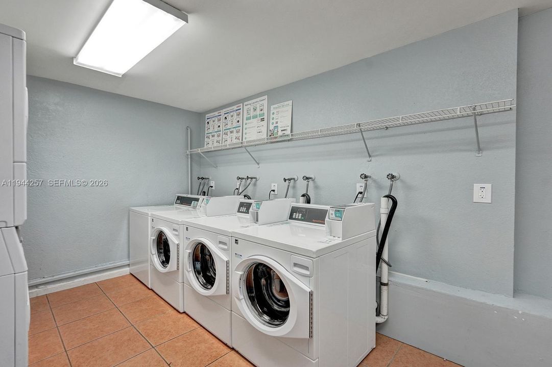 En Venta: $229,900 (2 camas, 2 baños, 1007 Pies cuadrados)