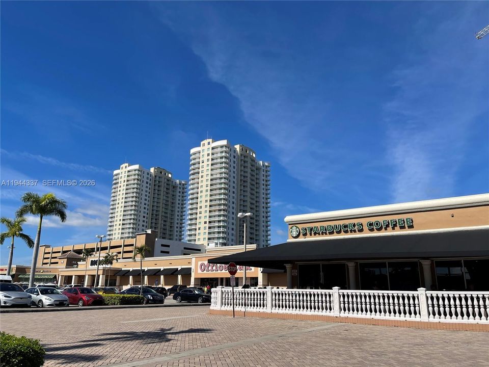 На продажу: $173,000 (1 спален, 1 ванн, 820 Квадратных фут)