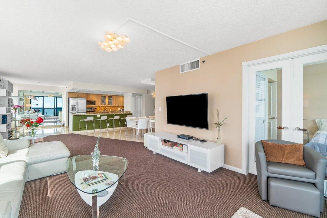 014-3115SouthOceanBoulevard-HighlandBeac