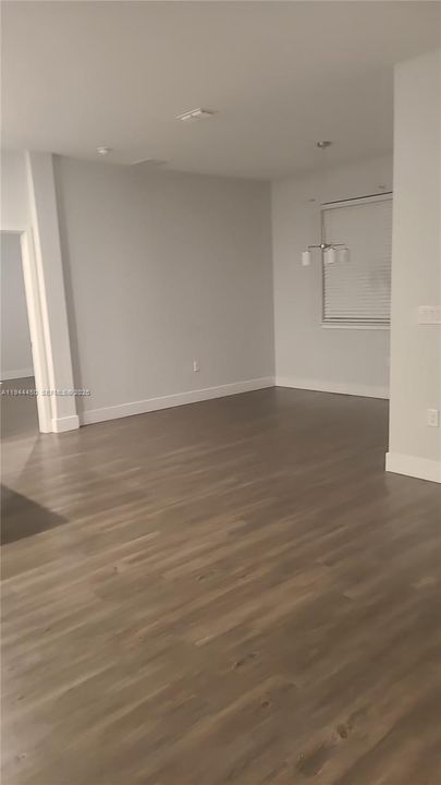 Recently Rented: $2,300 (3 beds, 2 baths, 0 Square Feet)