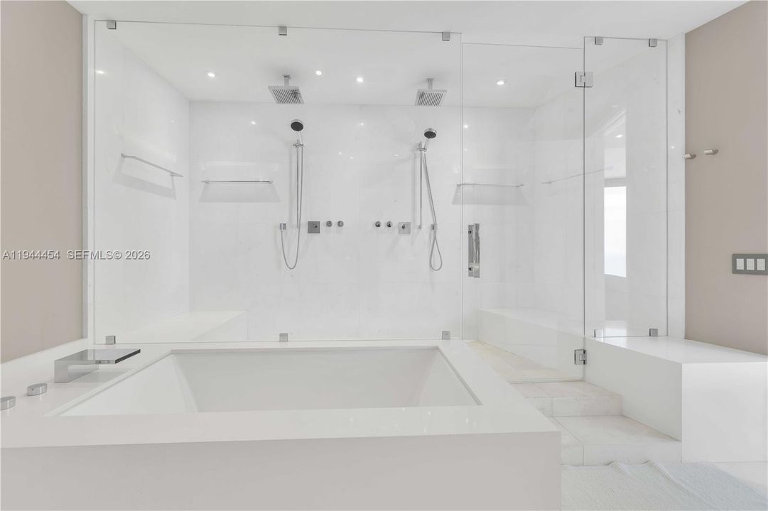 For Sale: $4,700,000 (4 beds, 4 baths, 3171 Square Feet)