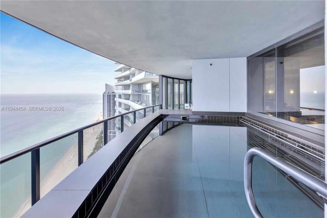 For Sale: $4,700,000 (4 beds, 4 baths, 3171 Square Feet)
