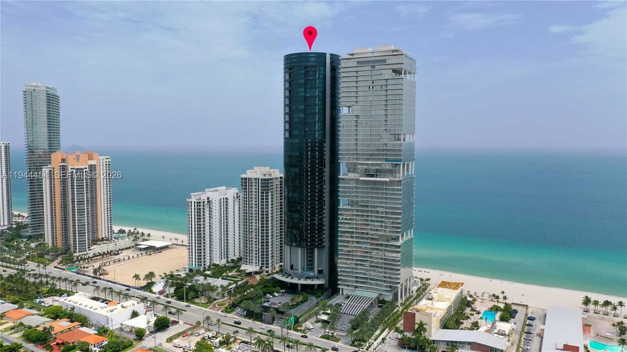 For Sale: $4,700,000 (4 beds, 4 baths, 3171 Square Feet)