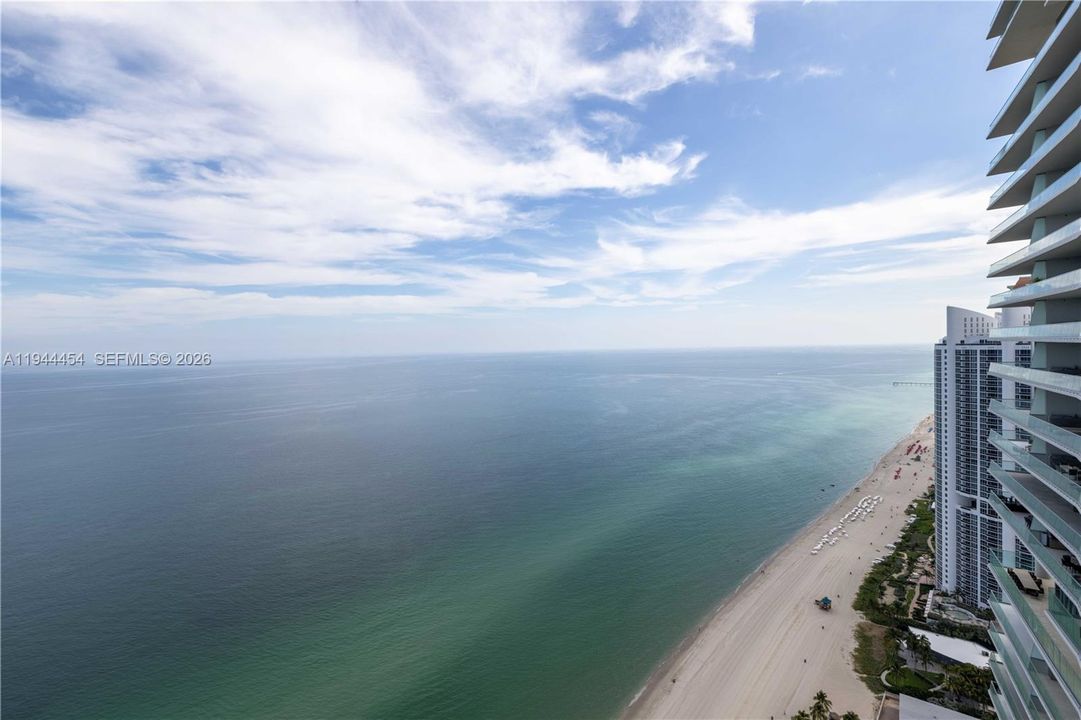 For Sale: $4,700,000 (4 beds, 4 baths, 3171 Square Feet)
