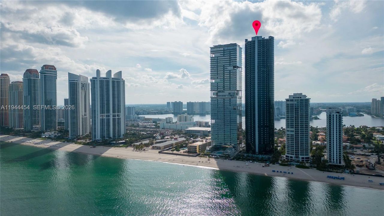 For Sale: $4,700,000 (4 beds, 4 baths, 3171 Square Feet)