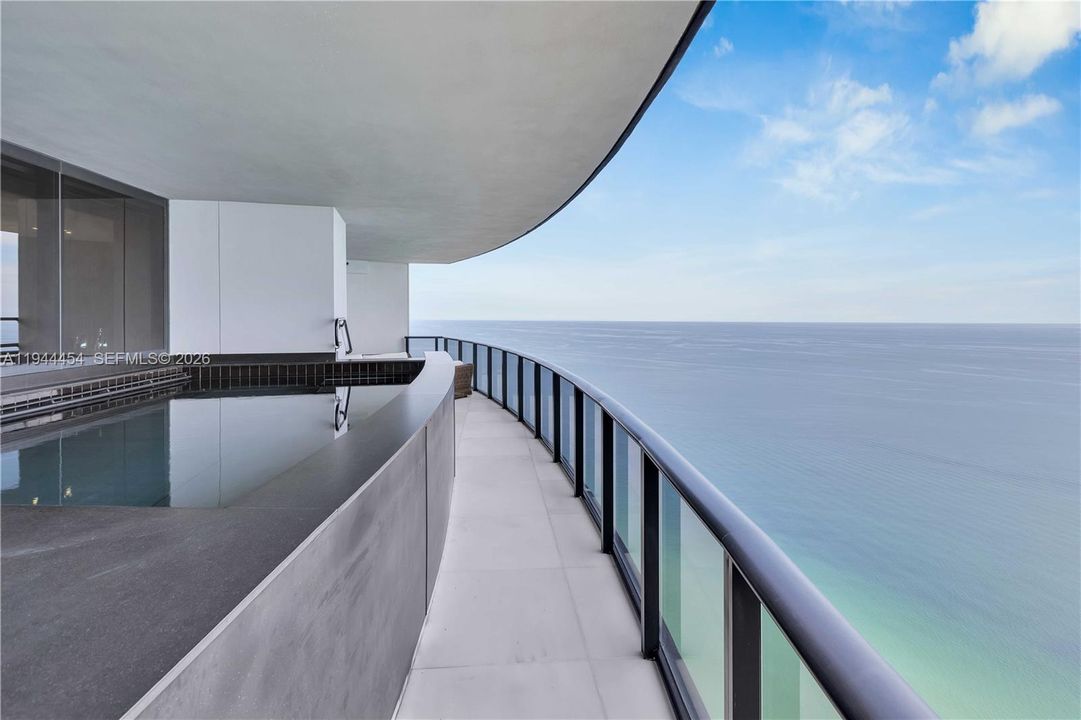 For Sale: $4,700,000 (4 beds, 4 baths, 3171 Square Feet)