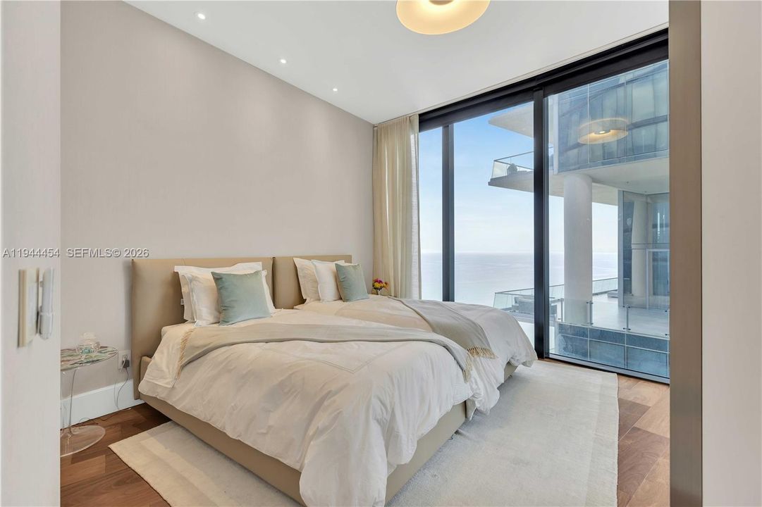 For Sale: $4,700,000 (4 beds, 4 baths, 3171 Square Feet)