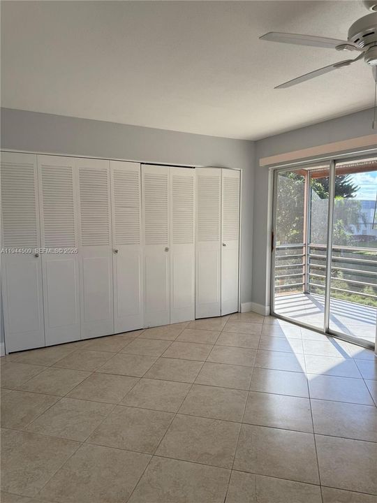 For Sale: $80,000 (1 beds, 1 baths, 720 Square Feet)