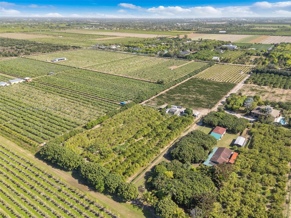 Недавно продано: $899,000 (0 спален, 0 ванн, 0 Квадратных фут)