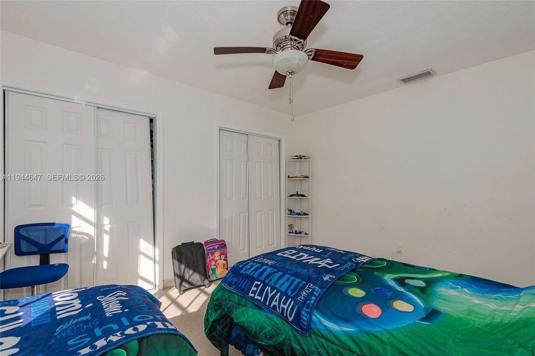For Sale: $1,599,000 (4 beds, 3 baths, 1917 Square Feet)