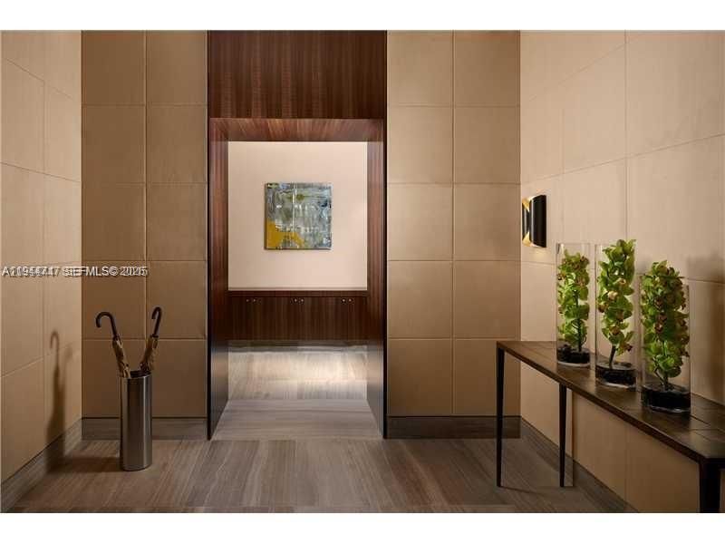 Private elevator