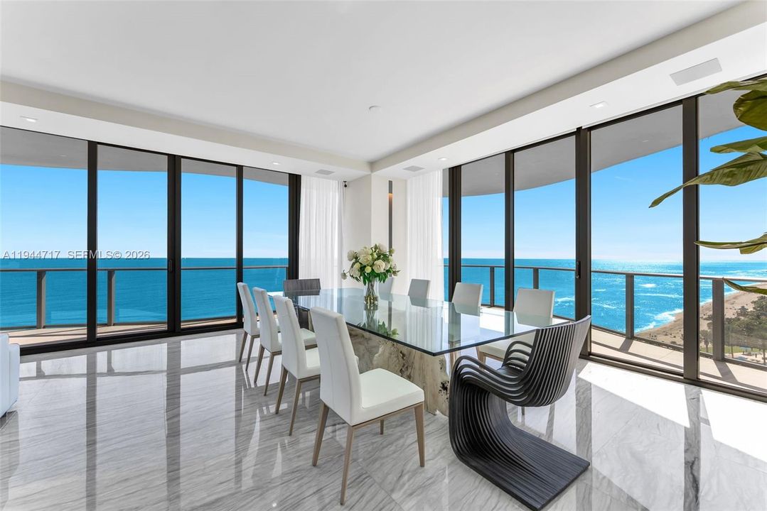 Bask in endless ocean views from your dining room!