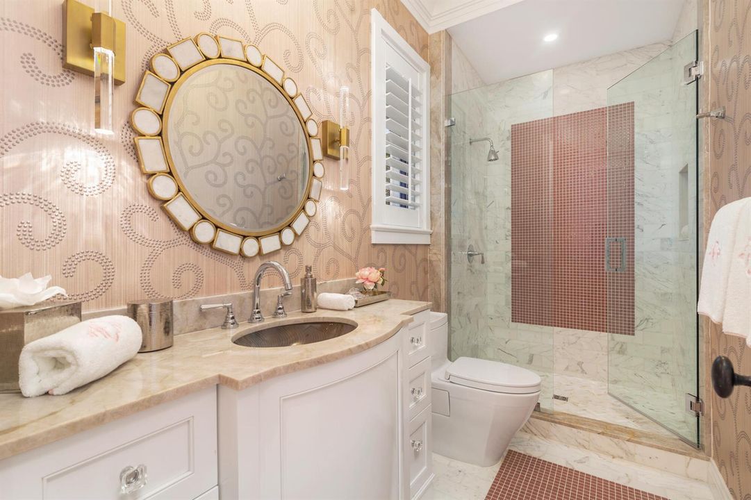 Bathroom 4