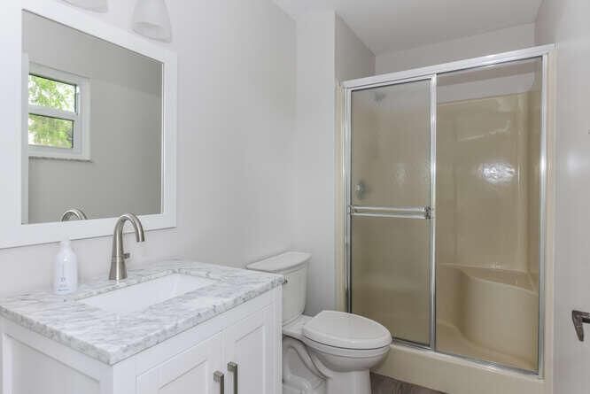 12698 SE Cascades Ct Hobe-small-019-076-