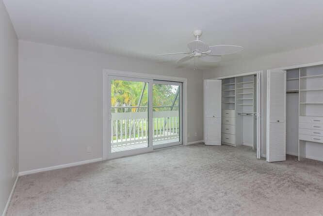 12698 SE Cascades Ct Hobe-small-037-090-