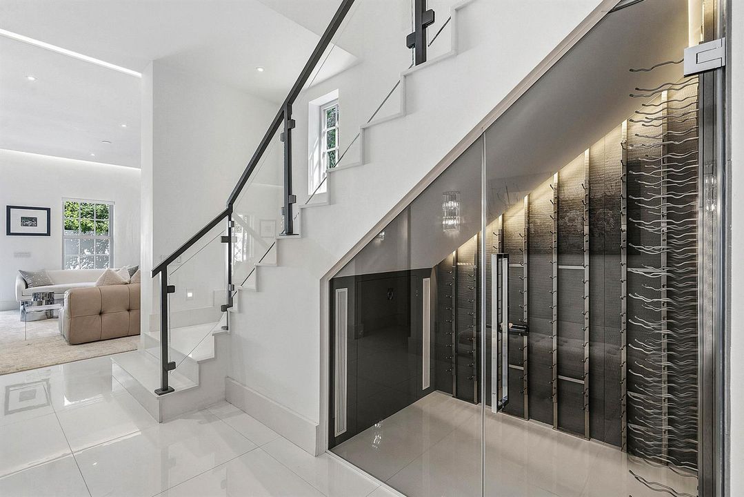 010-157PeruvianAvenue-PalmBeach-FL-33480